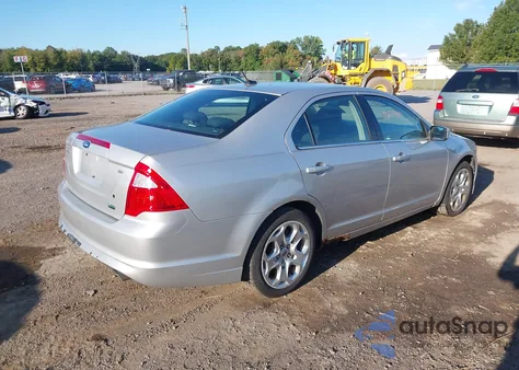 2010 Ford Fusion Se z USA, uszkodzony, nr VIN 3FAHP0HG5AR423809